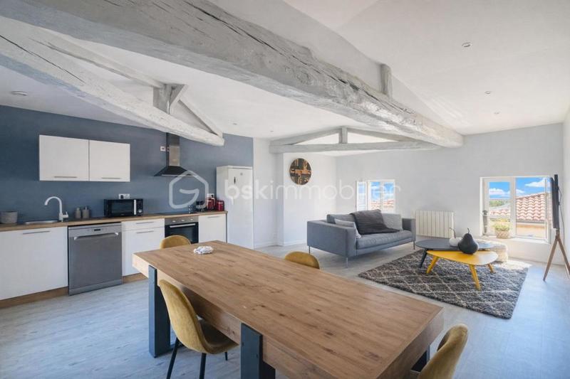 Appartement - 84 m² - 4 pièces