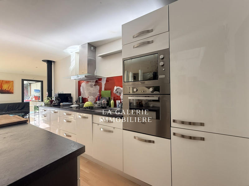 Maison - 172 m² - 6 pièces