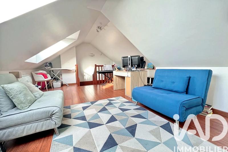 Maison - 100 m² - 6 pièces