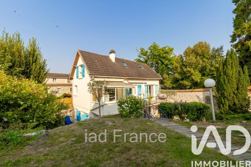 Maison - 153 m² - 7 pièces