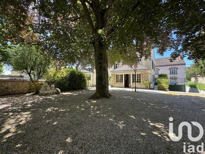 Maison - 209 m² - 10 pièces