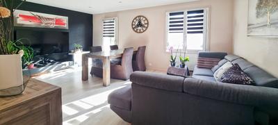 Maison - 87 m² - 4 pièces