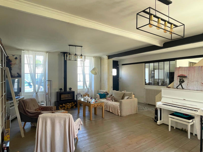 Maison - 151 m² - 6 pièces