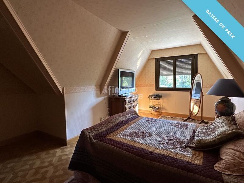 Maison - 156 m² - 8 pièces