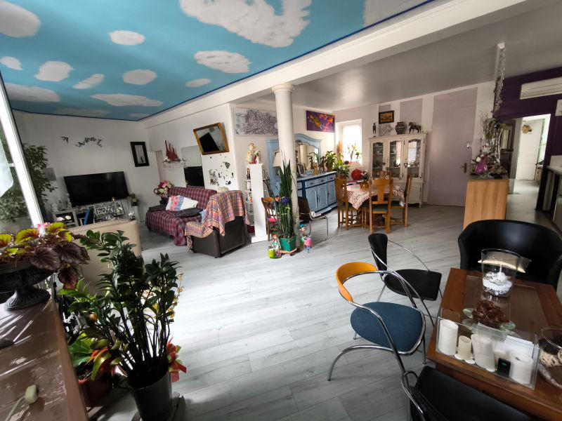 Immeuble - 461 m² - 15 pièces