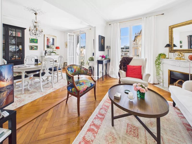 Appartement - 92 m² - 4 pièces