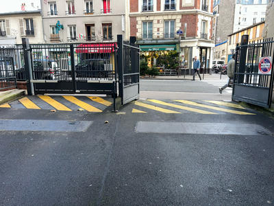 Parking / Garage - 11 m²