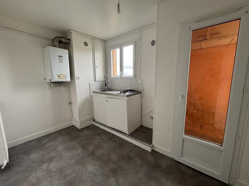 Appartement ancien - 66 m² - 4 pièces