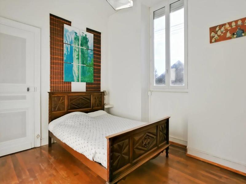 Appartement - 256 m² - 9 pièces