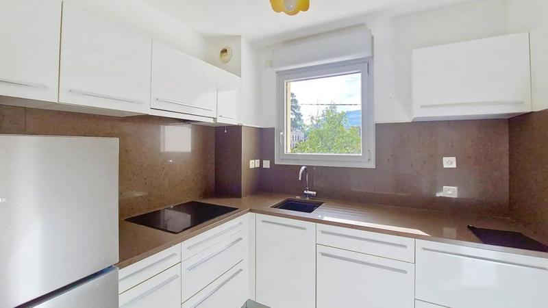 Appartement - 56 m² - 3 pièces