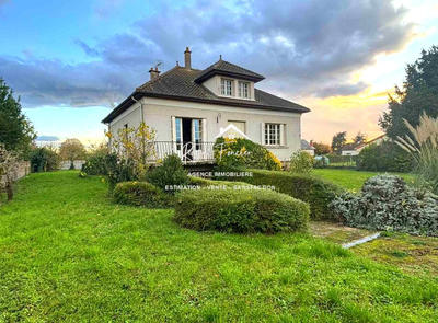 Maison ancienne - 97 m² - 5 pièces