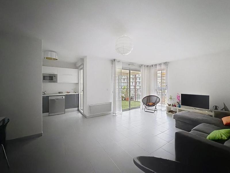 Appartement - 72 m² - 3 pièces