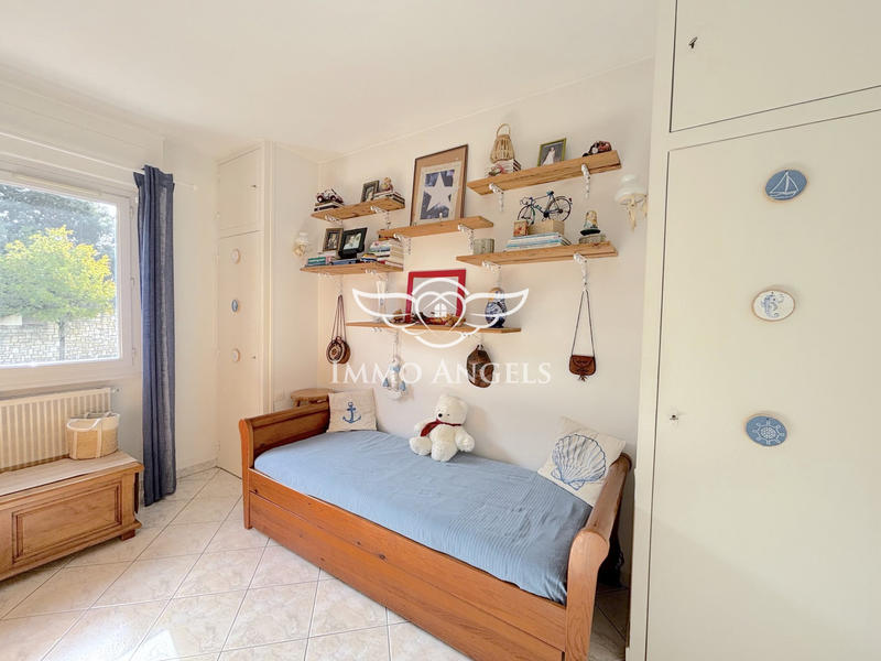 Maison - 153 m² - 8 pièces