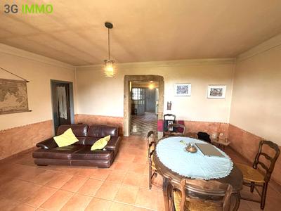 Maison en pierre - 131 m² - 4 pièces