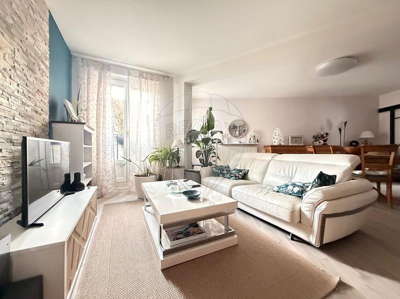 Appartement - 86 m² - 3 pièces