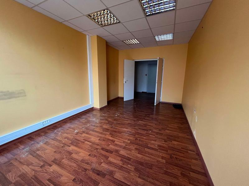 Local commercial - 132 m²