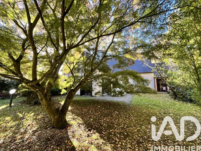 Maison - 184 m² - 7 pièces