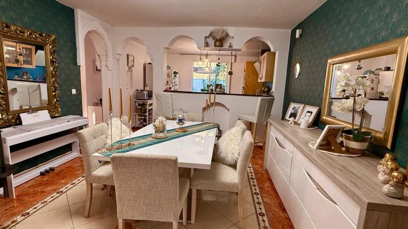 Maison - 147 m² - 6 pièces