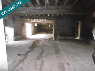 Maison - 280 m² - 6 pièces