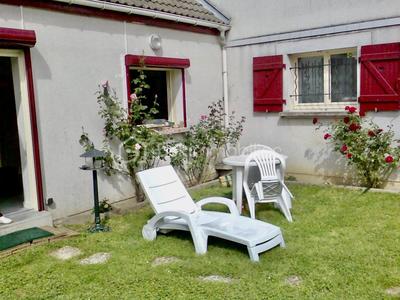 Maison - 148 m² - 8 pièces