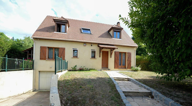 Maison - 142 m² - 7 pièces