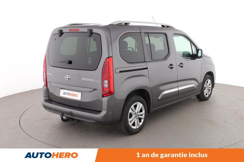 Toyota Proace City Verso Medium 1.5 d-4d Executive 100 ch