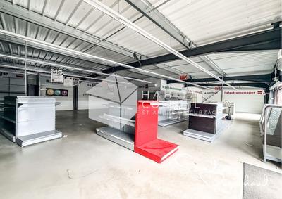 Local commercial - 383 m²