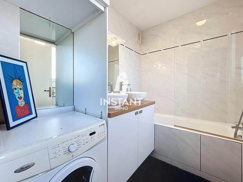 Maison contemporaine - 93 m² - 5 pièces