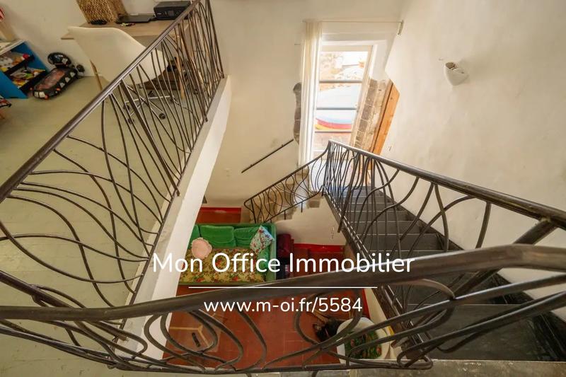 Maison de village - 95 m² - 4 pièces