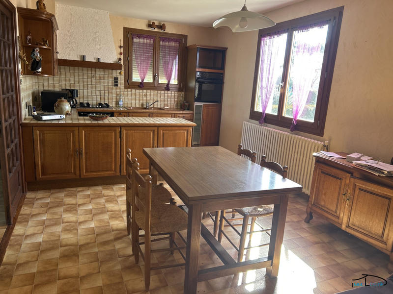 Maison - 95 m² - 4 pièces