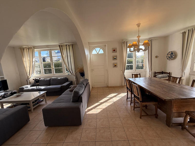 Maison - 95 m² - 4 pièces