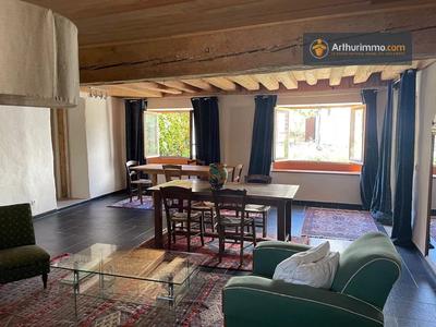 Maison - 205 m² - 8 pièces