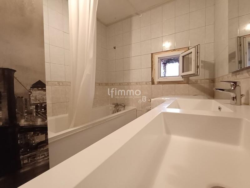 Maison - 145 m² - 7 pièces