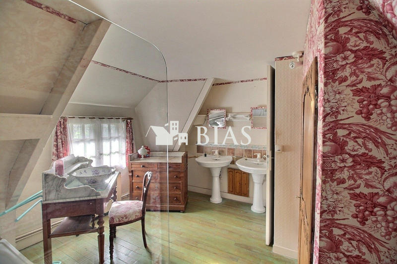 Maison ancienne - 114 m² - 2 pièces