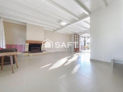 Maison - 138 m² - 5 pièces