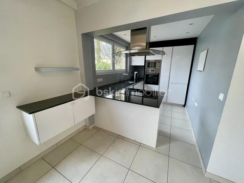 Maison - 100 m² - 4 pièces