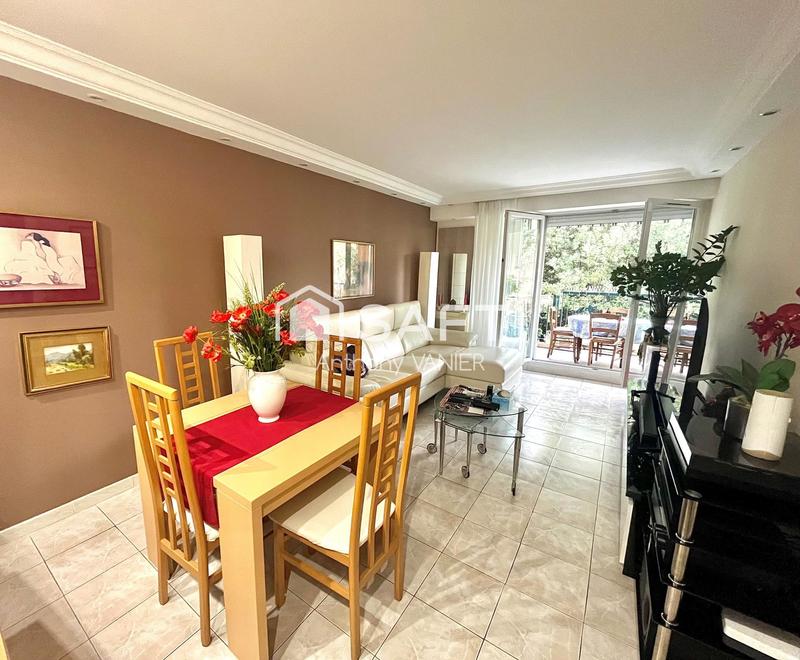 Appartement - 70 m² - 3 pièces