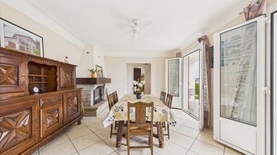 Maison - 156 m² - 4 pièces