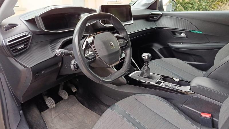 Peugeot 208 1.2 PureTech 100 Allure