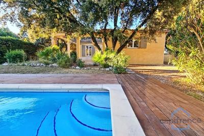 Maison - 156 m² - 7 pièces