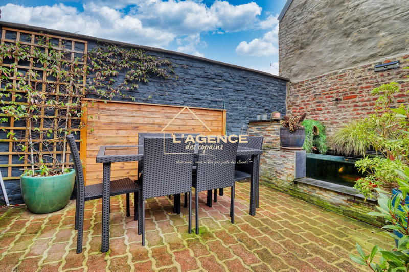 Maison - 111 m² - 5 pièces