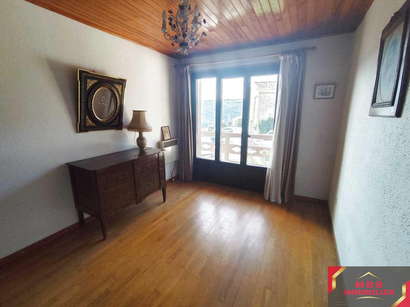 Appartement - 113 m² - 5 pièces