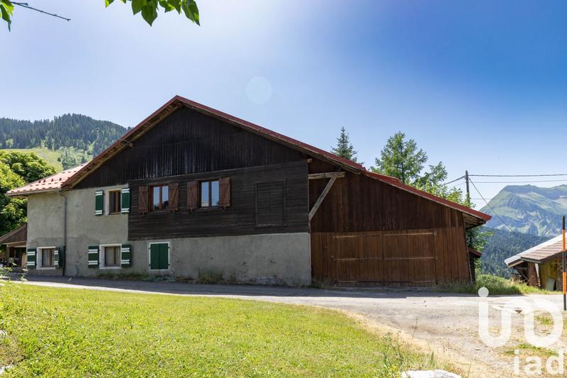 Maison - 290 m² - 15 pièces