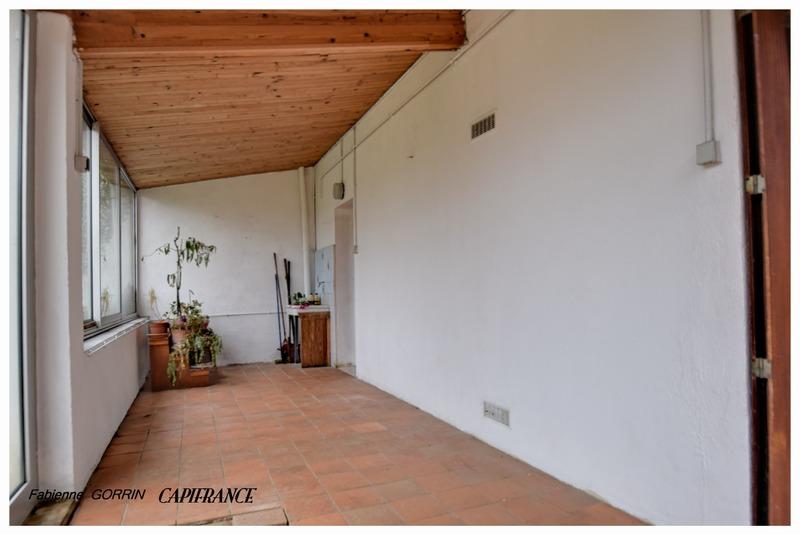 Maison - 156 m² - 8 pièces