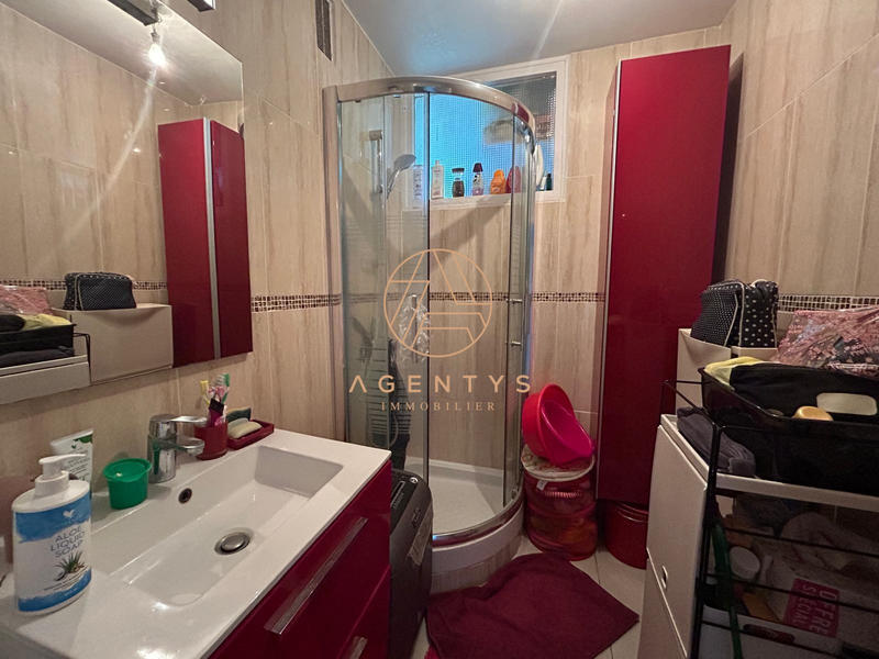 Appartement - 79 m² - 4 pièces