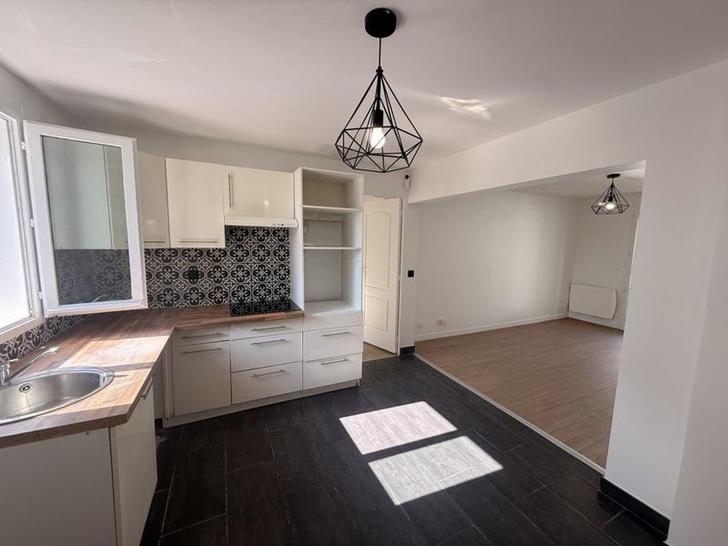 Maison - 120 m² - 7 pièces