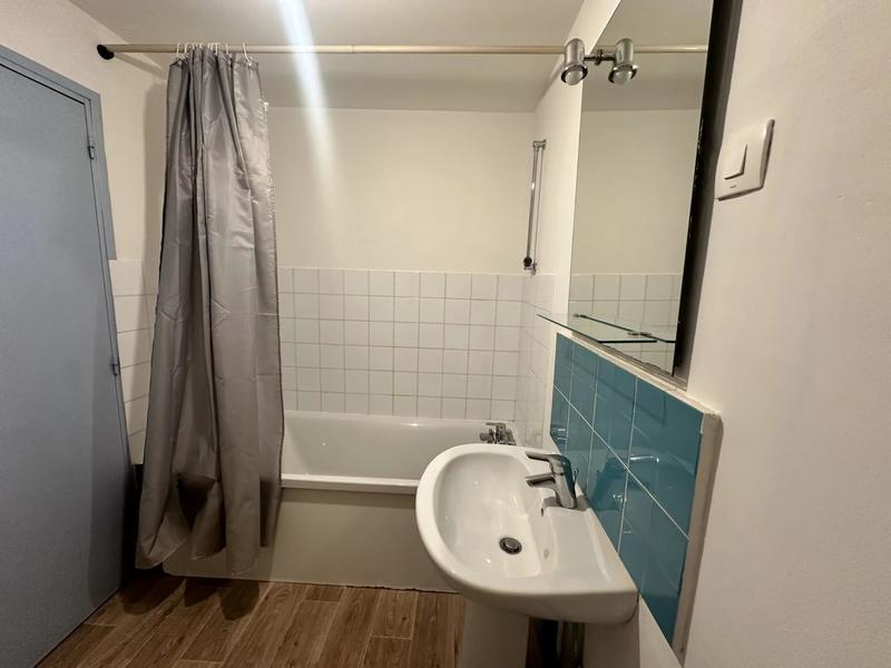 Appartement - 77 m² - 4 pièces