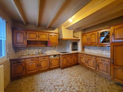 Maison - 145 m² - 6 pièces