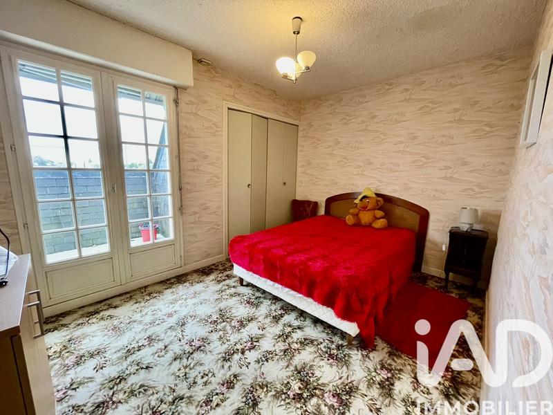 Maison - 217 m² - 8 pièces