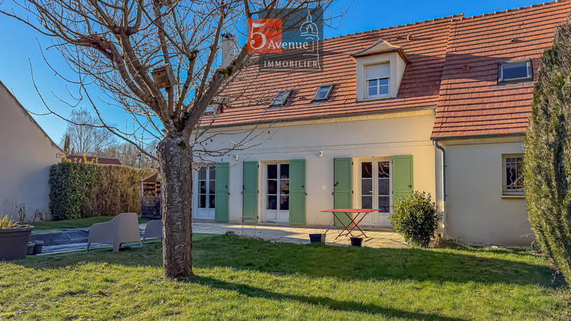 Maison - 160 m² - 7 pièces